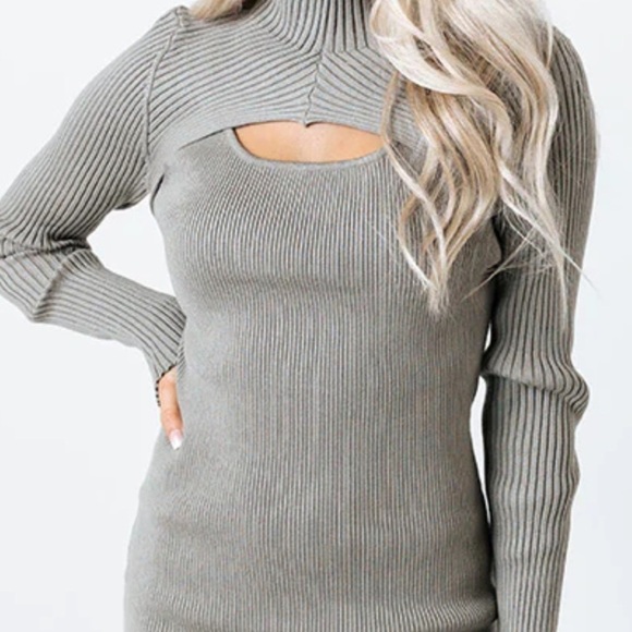 Gray Ribbed Open Window Long Sleeve Mock Neck Sweater - Picture 1 of 5